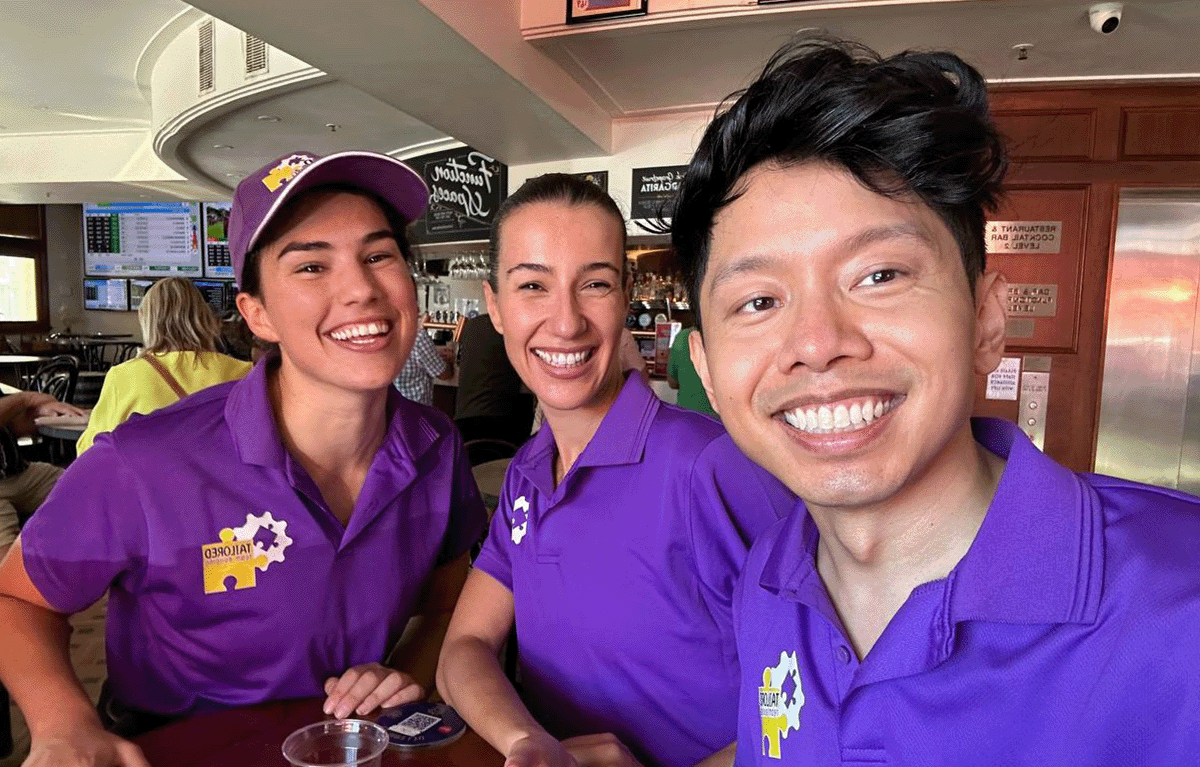 Professional team building host with years of experience hosting fun team bonding events