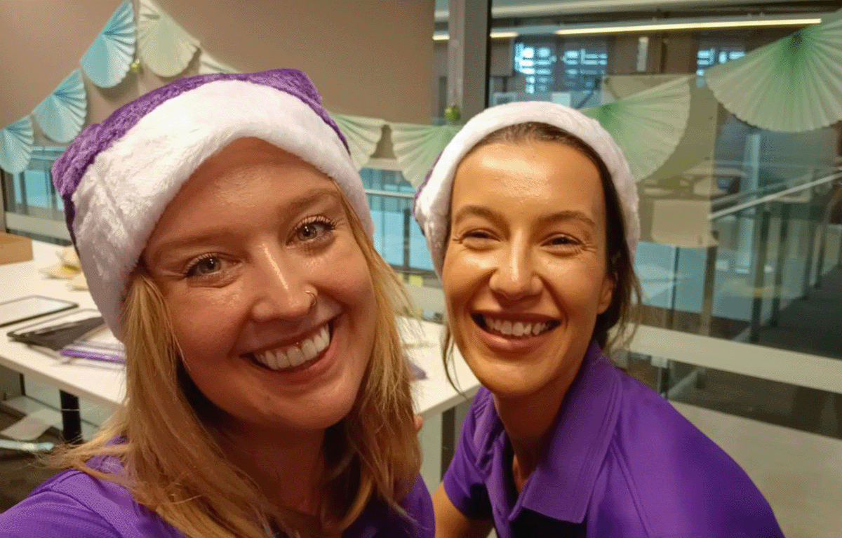 Professional team building host with years of experience hosting fun team bonding events